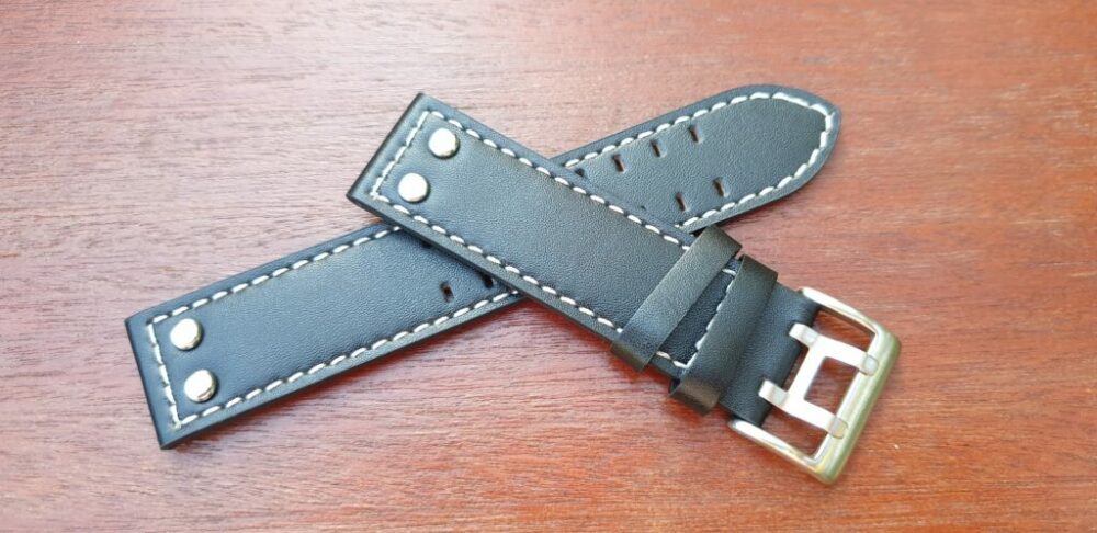 Pilot Rivet Black Leather Watch Strap