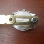watch case back opener for watches with slots