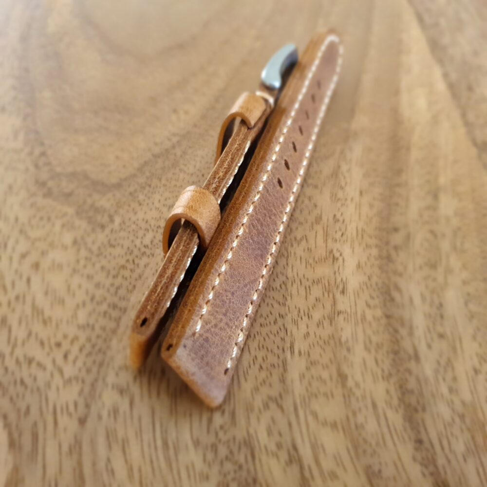 Cooroy v3 Top Grain Leather Watch Strap side view of leather