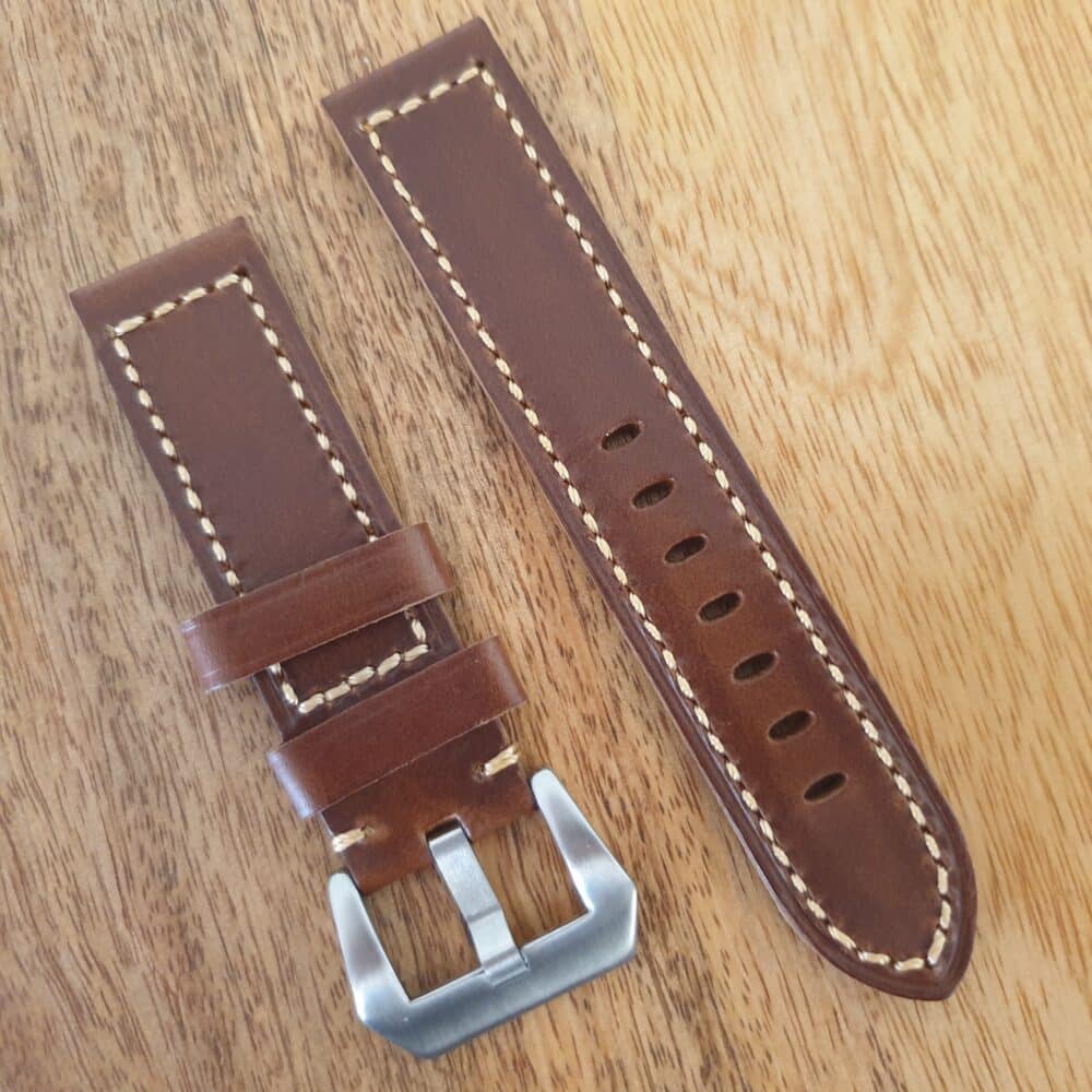 Handmade Square Edge Stitching lrather watch strap with off white edge stitched
