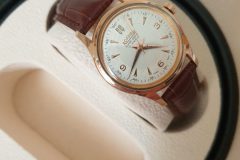 Vintage Roamer- XL Leather Strap -  by Cam