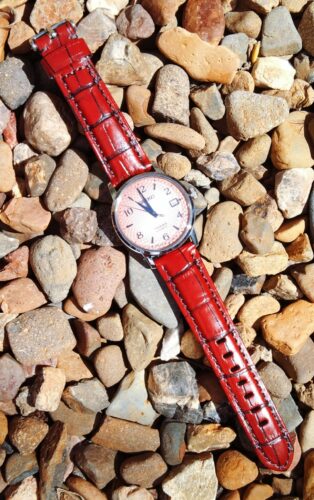 Yandina Red Leather Glossy Strap with White Stitching photo review