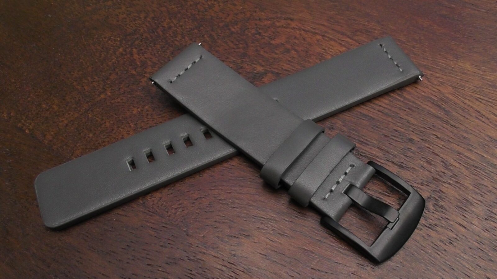 valdora leather strap grey