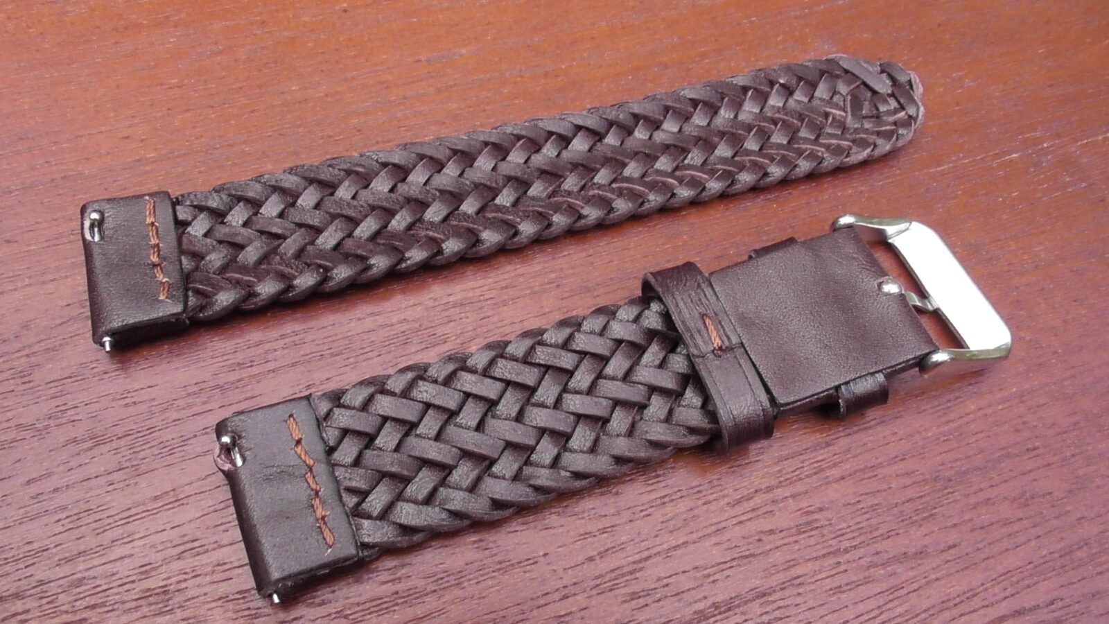braided leather brown strap rear showing quick release