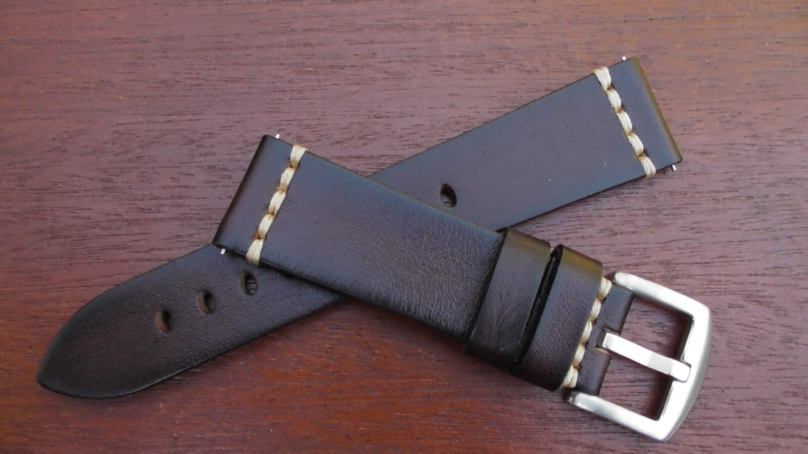 flaxton brown leather band