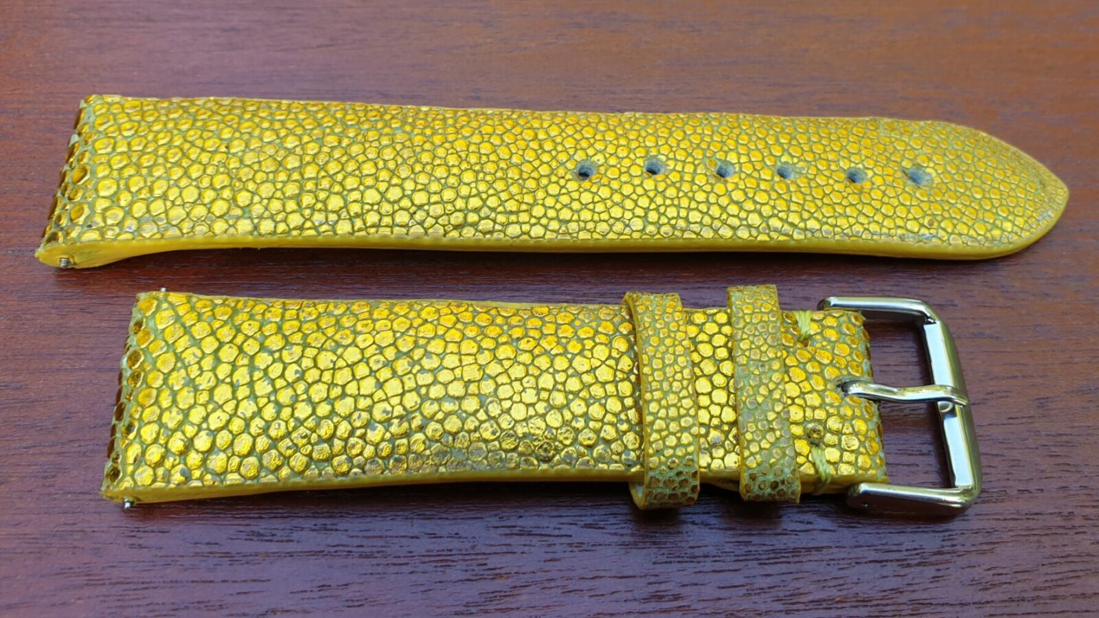 stingray gold watch strap