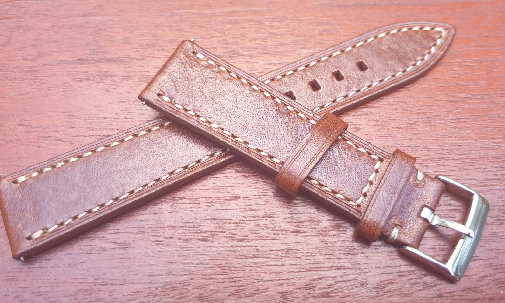 brown leather strap raw brown