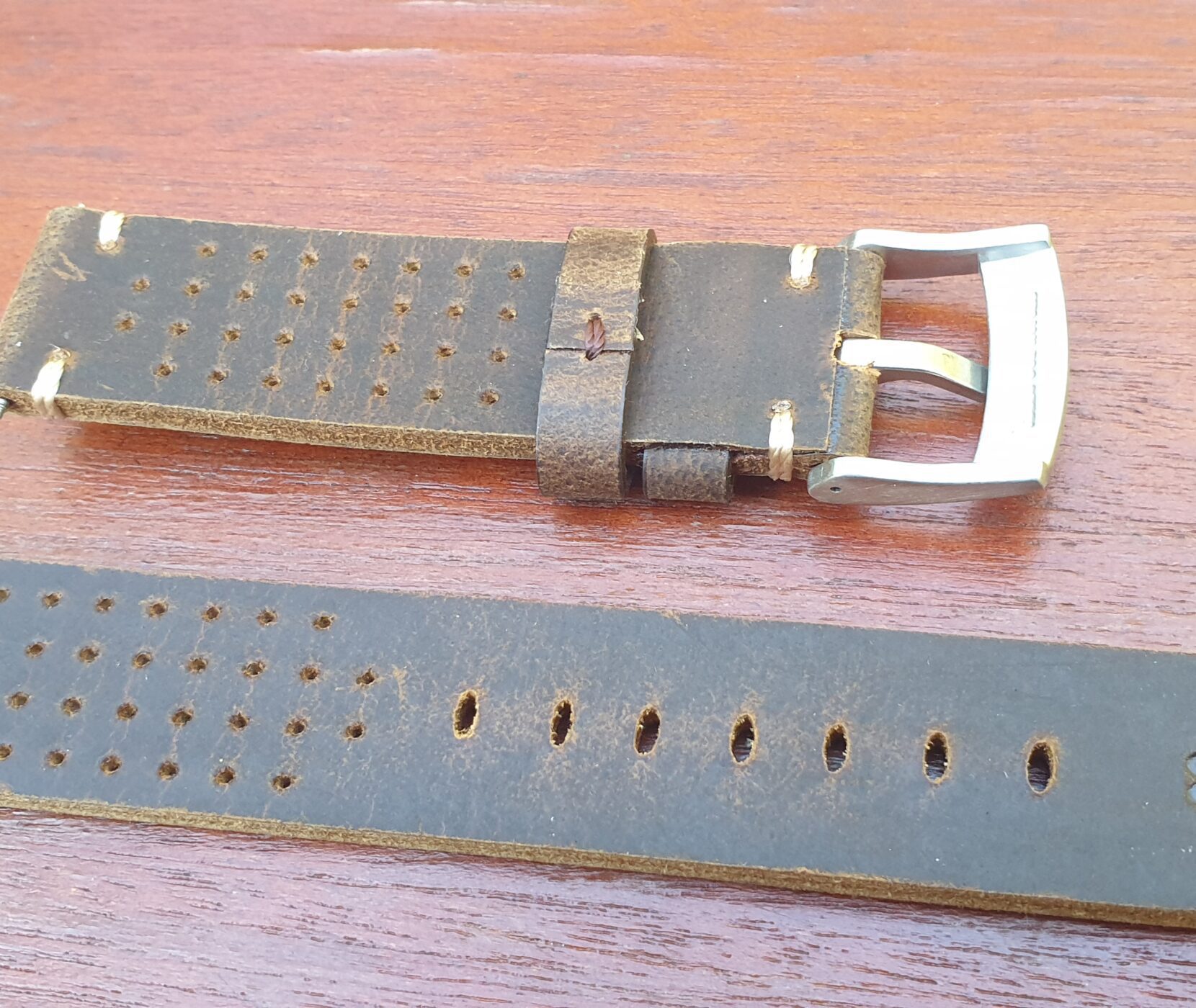 raw vented underside leather strap