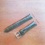Curved Lug black front